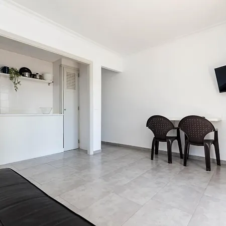 Alcudia Apartment *